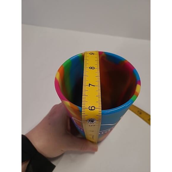 Silipint Cup Tie Dye Multicolor Vineyard Vines Logo Unbreakable Silicone Rainbow - Picture 9 of 9